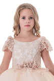 2024 Ball Gown Flower Girl Dresses Scoop manches courtes Tulle With Applique