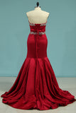 2024 Lace Up Sweetheart Satin With Beading Robes de bal Mermaid