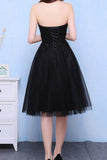 2024 New Arrival Homecoming Robes Sweetheart Tulle avec appliques et cap