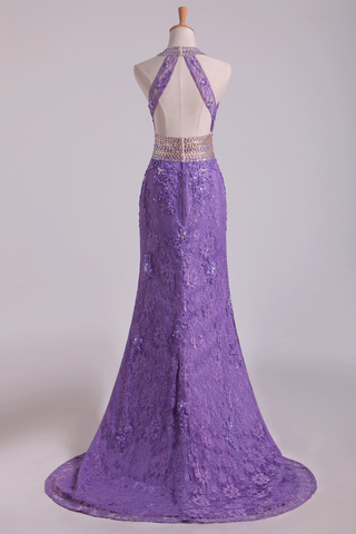 2024 Populaire sirène col haut Robes de bal dentelle avec perles balayage train Violet