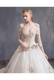 Robe de bal robes de mariée en tulle appliques epaule epaule chapelle train