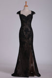 2024 Noir Off The Shoulder Longueur Gaine Robes de bal Dentelle &amp; Tulle étage Avec Applique &amp; Slit