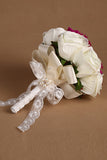 Style de Round The Bride tenant des fleurs (18 * 16cm)