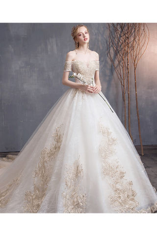 Robe de bal robes de mariée en tulle appliques epaule epaule chapelle train