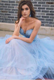 Robes de bal fluide bleu pâle en tulle et dentelle avec dos ouvert