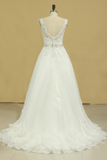 2024 Robes de mariée Une ligne de v-Retour Tulle train chapelle V-Retour Applique &amp; Sash