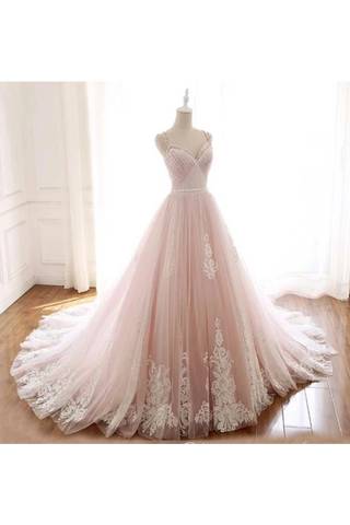 Tulle Iovry Appliques SweetHeart Encolure Cathédrale Train Robe De Mariée