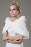 Faux Fur Wrap mariage Avec la main Fleurs MPJ140940