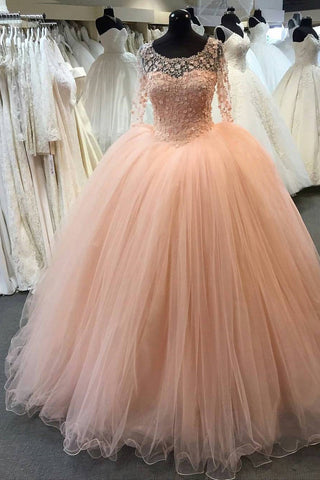 2024 Scoop à manches longues Robe de bal Sweetheart Tulle avec appliques