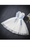 2024 A Line Sweetheart Tulle Avec Applique Robes courtes / Mini Homecoming