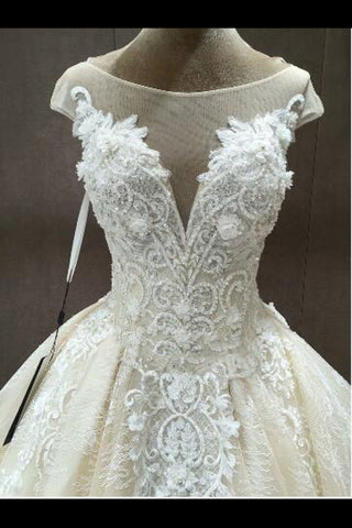 Robes de mariage de Tulle de robe de boule de scoop de 2024 avec la chapelle d&#39;Applique et de perles