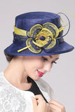 Cambric Attractive Ladies Avec Bowler / Chapeau cloche