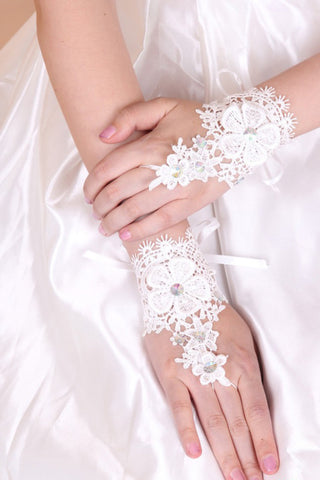 2024 poignet dentelle Longueur Gants de mariée # ST1003